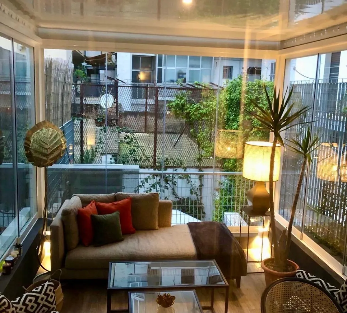 Portrait Luxury Loft Daire Bari 0*,